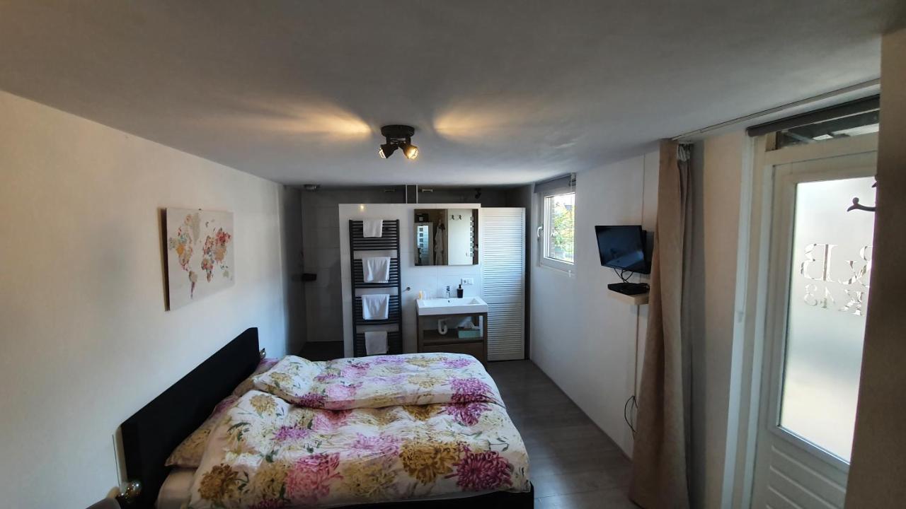 Hotel Logeren Op Dijk43 Broek op Langedijk Exteriér fotografie
