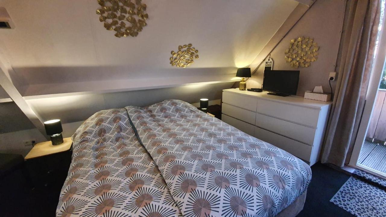 Hotel Logeren Op Dijk43 Broek op Langedijk Exteriér fotografie