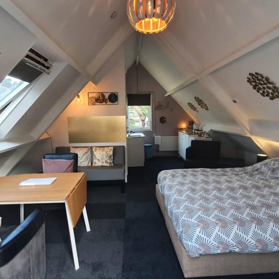Hotel Logeren Op Dijk43 Broek op Langedijk Exteriér fotografie