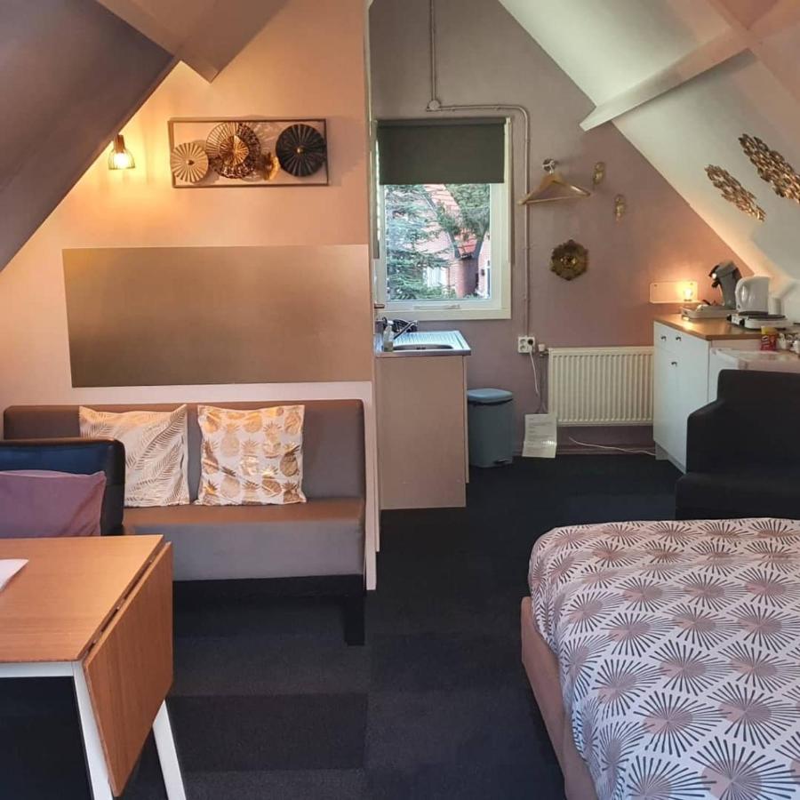 Hotel Logeren Op Dijk43 Broek op Langedijk Exteriér fotografie